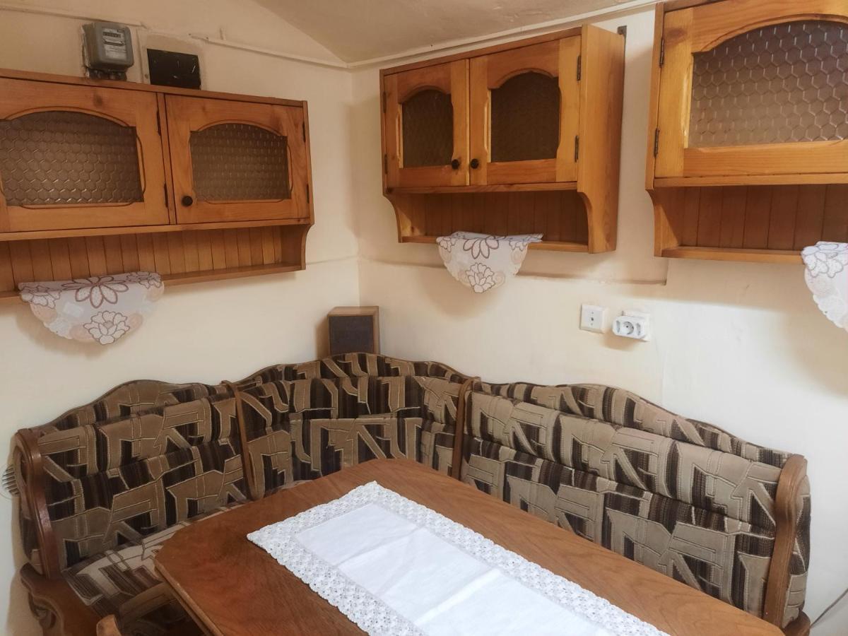 Pe Malul Raului Bega Apartment